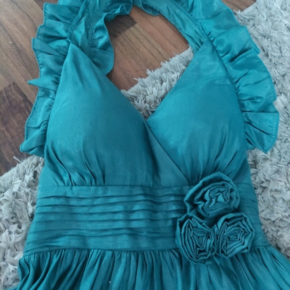 Body Central Halter Dress Top - Picture 3 of 8